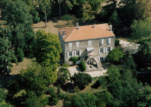 Bed and Breakfast Manoir Angle Blanzay-sur-Boutonne Exteriér fotografie